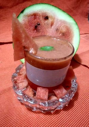 A picture of Watermelon juice.