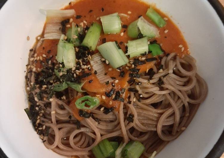 Simple Way to Prepare Quick Soba Noodles with Miso Roasted Tomatoes