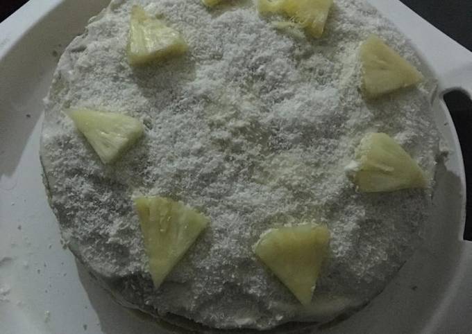 Recipe of Ultimate Piña colada cake
