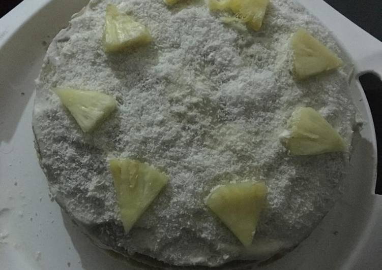 Simple Way to Prepare Homemade Piña colada cake