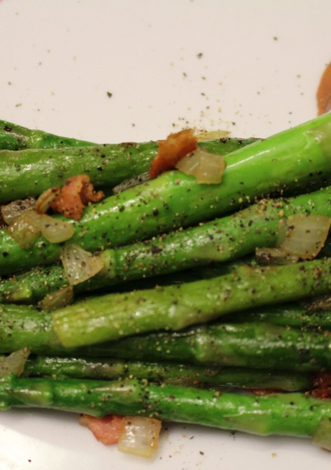 A picture of Asparagus and Bacon.