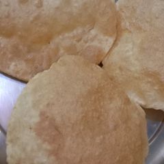 A picture of Wheat poori.