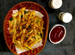 A picture of French Fries.
