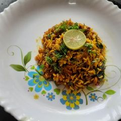A picture of Marathwada special puff's rice upma (sushila).