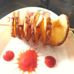 A picture of Tornedo fries.