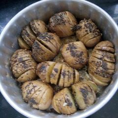 A picture of Baked Baby Potatoes.