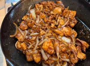 Una foto de Pechugas de pollo al estilo oriental