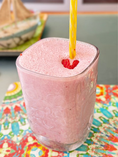 Φωτογραφία της συνταγής Smoothie φράουλας-μπανάνα με γάλα αμυγδάλου