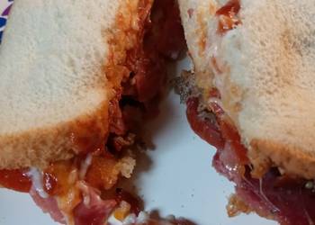 Easy Fast Cooking Leftover Pizza Topping Sandwich Delicious