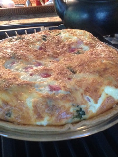 A picture of Quiche with Ham and Asparagus.
