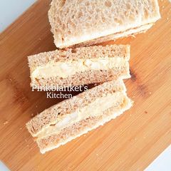 A picture of Cream Cheese & Egg Sandwich.