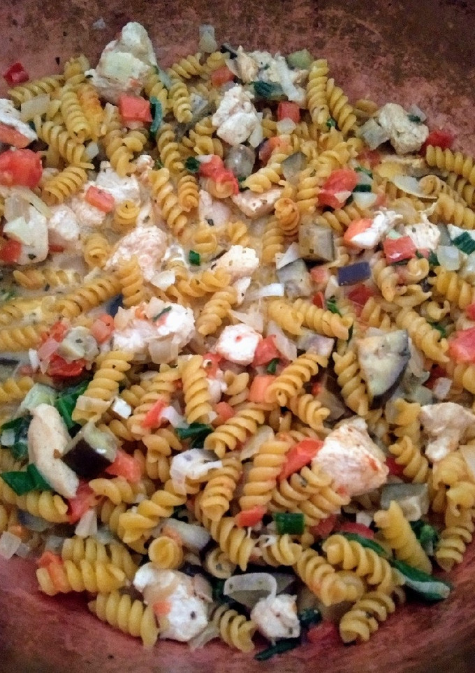 Una foto de Salteado de fideos y vegetales