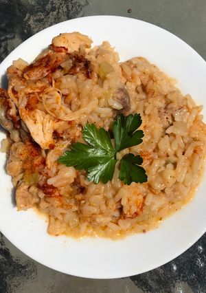 A picture of Chicken and Rice.