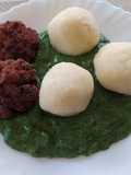 Rizstejszínes spenót mártás fasírttal és burgonya gombóccal #gluténmentes #tejmentes