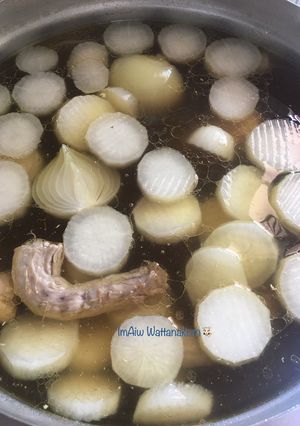 รูปของ “น้ำสต็อกไก่”