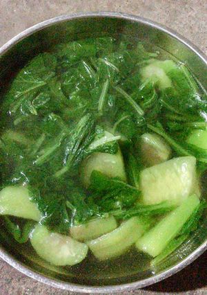 Hình của món Canh rau cải nấu với mướp.