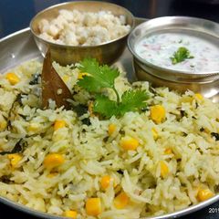 A picture of Corn pulao.