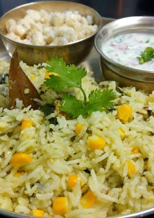 A picture of Corn pulao.