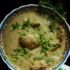 A picture of Chicken White Karahi.