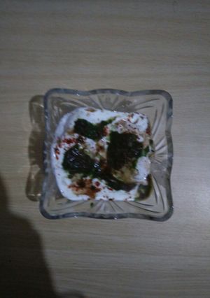 A picture of Dahi bada.