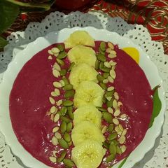 A picture of Detox Vegan Red Velvet Smoothie.