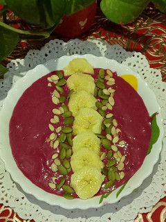 A picture of Detox Vegan Red Velvet Smoothie.