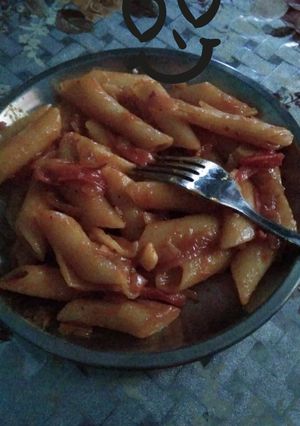 A picture of Fried pasta.