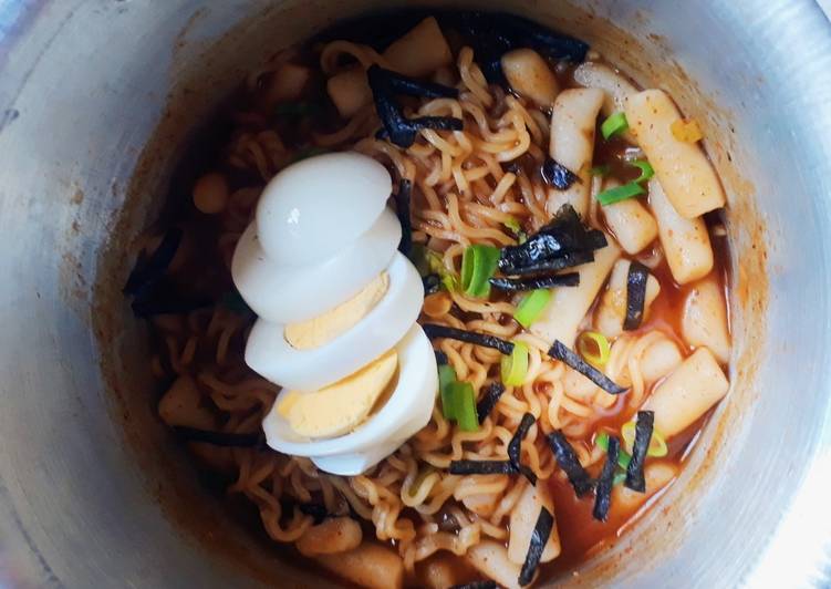 Resep Tteokpokki + Mie GAGA 100 Anti Gagal