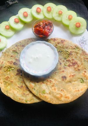 A picture of Broccoli Paratha.