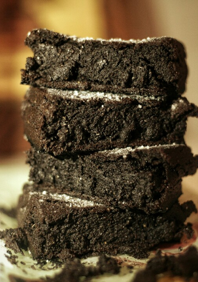 Una foto de Bizcocho potente de chocolate🍫 sin lactosa ni huevo ❌🍶🐣