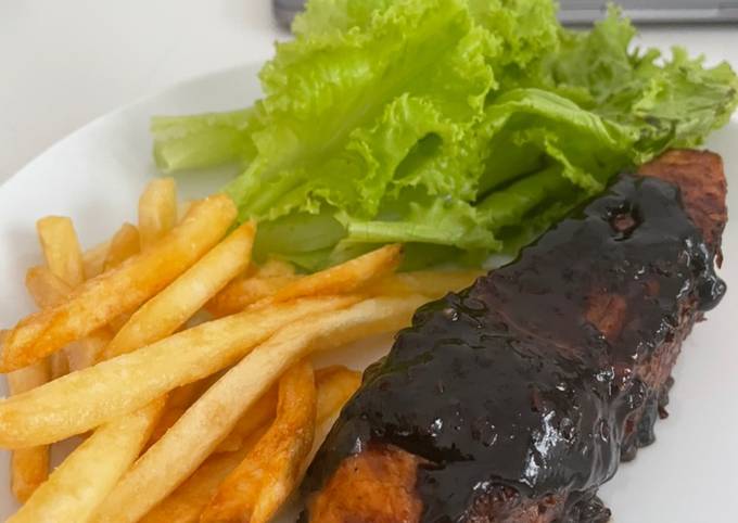 Resep Steak Salmon Bbq Sauce Oleh Nuha Ulyn Cookpad