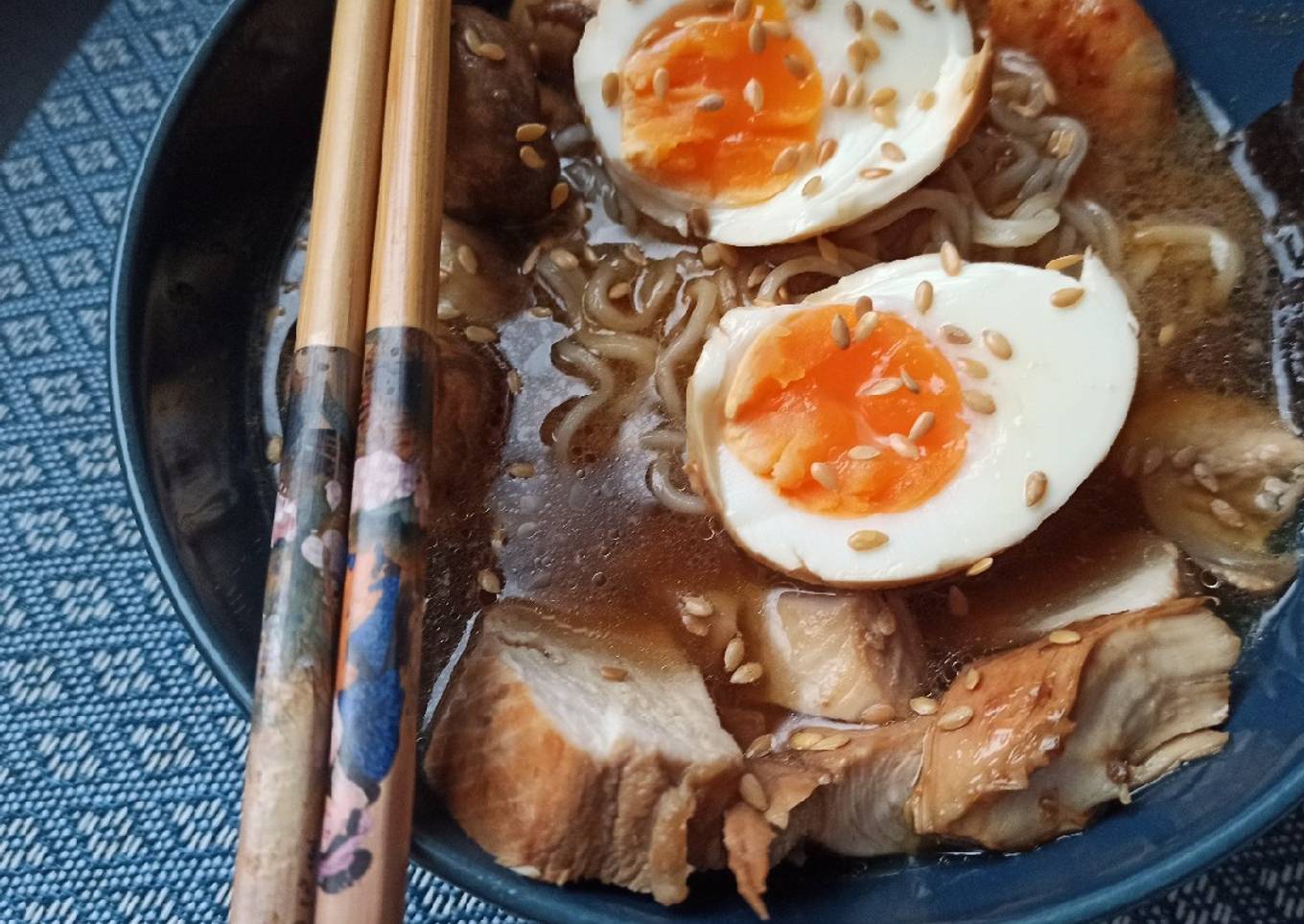 Chicken Ramen and Prawns