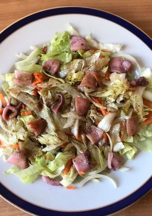 Una foto de Ensalada de calamares