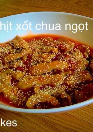 Hình của món Thịt xốt chua ngọt kiểu Tàu.