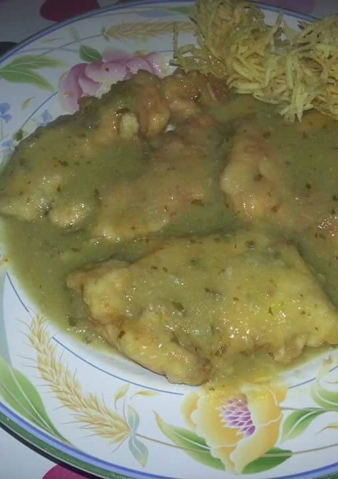 Una foto de Filetes de pechuga en salsa
