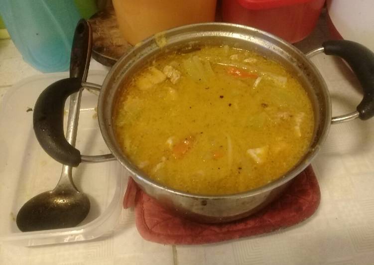 Lodeh labu siam + tahu dan tempe Lodeh labu siam + tahu dan tempe
