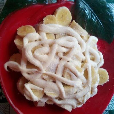 Bananas con crema Receta de Keicy Velasquez - Cookpad