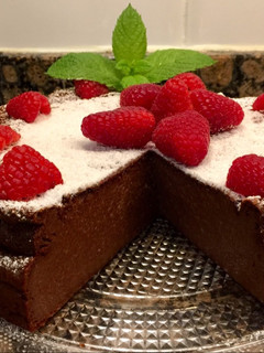 Una foto de Tarta de ricota, cacao y leche condensada, muy sencilla