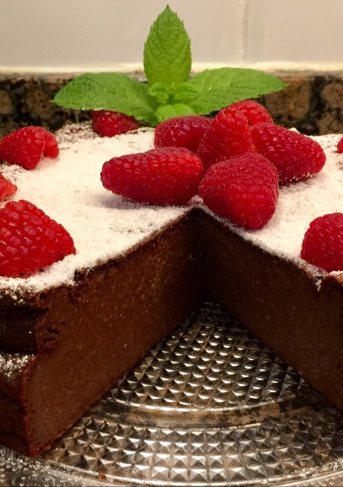 Una foto de Tarta de ricota, cacao y leche condensada, muy sencilla