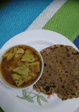 A picture of Papad ki Sabzi.