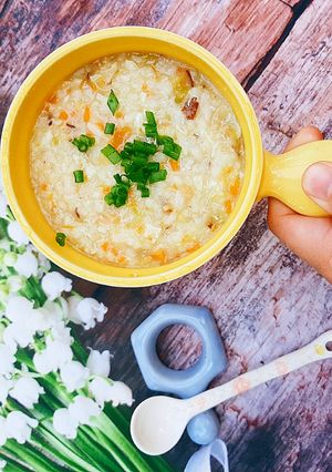 Hình của món Cháo ghẹ rau củ.