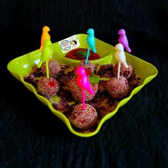 A picture of Beetroot Balls.