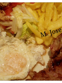 Una foto de Plato combinado 1