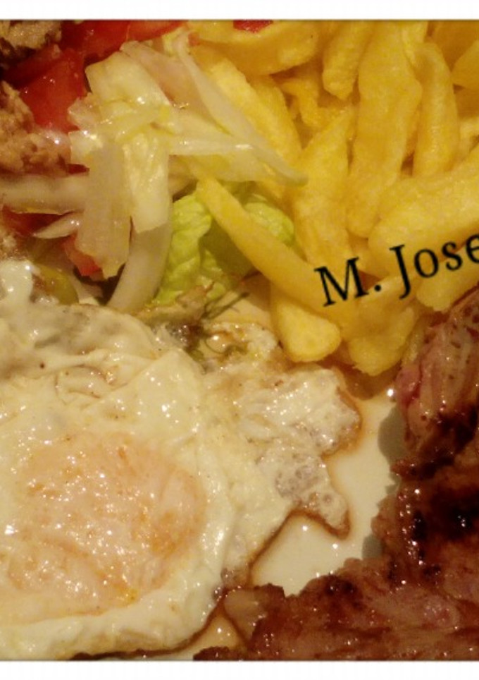Una foto de Plato combinado 1