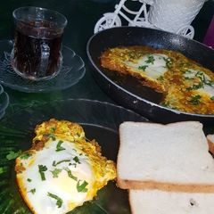 A picture of Iranian omelette.