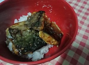 รูปของ ปลาซาบะซอสเทอริยากิสำเร็จตรา Kikkoman (ทำอย่างง่าย-เก็บทานได้)
