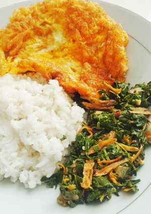 Foto resep Tumis Daun Singkong