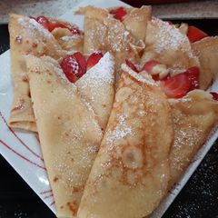 A picture of My fruity French Crepes.