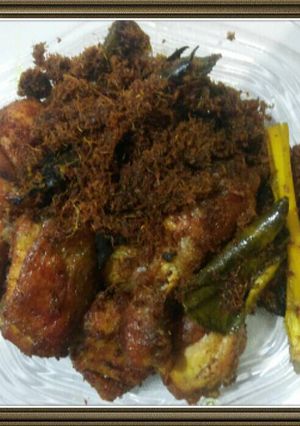 Foto resep Ayam Goreng Serundeng Lengkuas