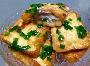 Hình của món Đậu nhồi thịt.